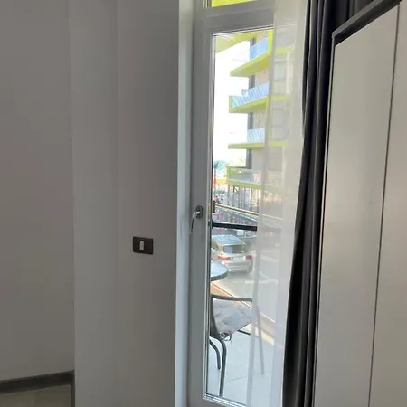 Apartament Alezzi