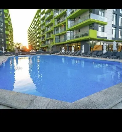 Apartament Alezzi דירה *